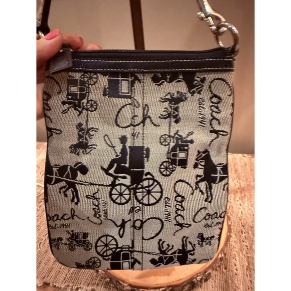 Coach Courier Crossbody Bag Horse Carriage Swing Pack Black & Grey - Picture 8 of 12